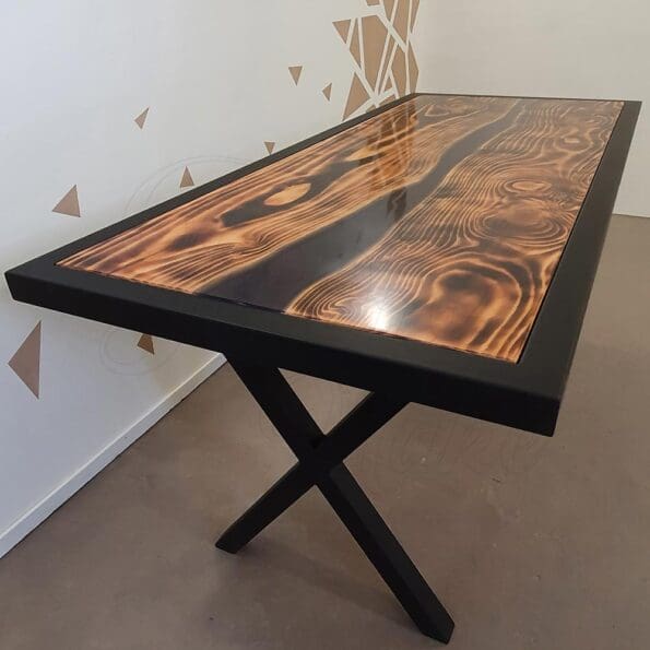 tavolo-in-resina cedrus3