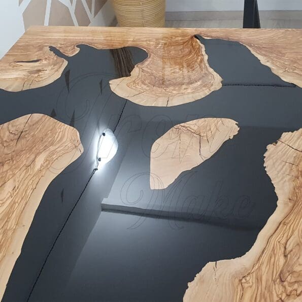 tavolo-in-legno-e-resina-nebula8