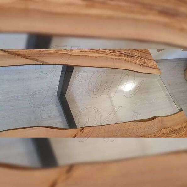 tavolo-in-legno-e-resina-iperione4