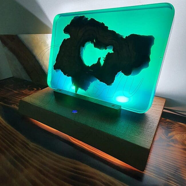 lampada-legno-e-resina mack1-concentrate