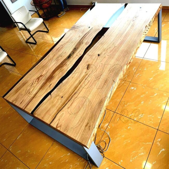 tavolo-in-legno-e-resina-colossus5-boost