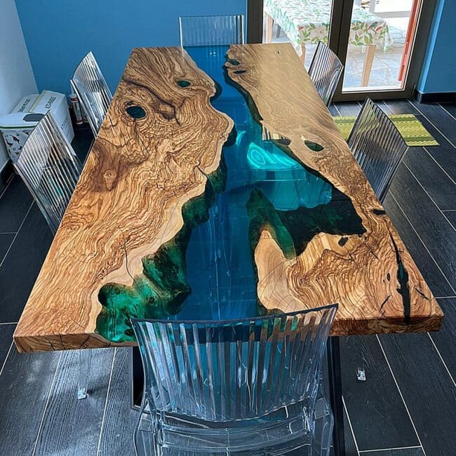 tavolo-in-legno-e-resina-neptune3-concentrate