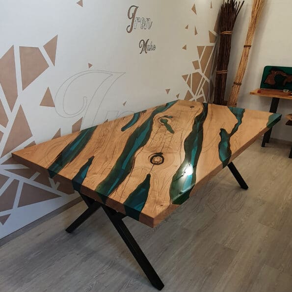 tavolo-in-legno-e-resina-wildblue5