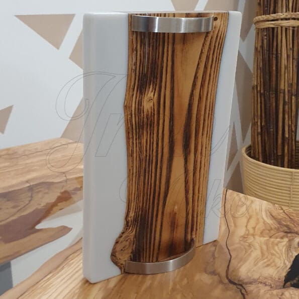 tagliere-portata-legno-e-resina may4