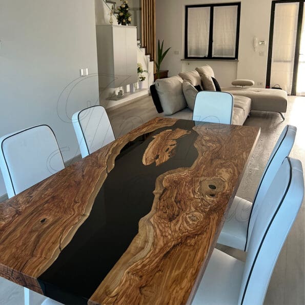 tavolo-in-legno-e-resina-blacktwins6