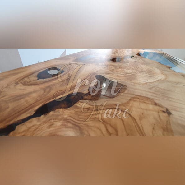 piano-snack-in-legno-e-resina-half7