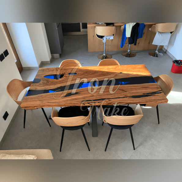 tavolo-in-legno-e-resina-night16