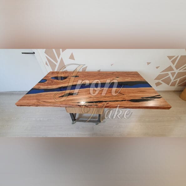 tavolo-in-legno-e-resina-night5