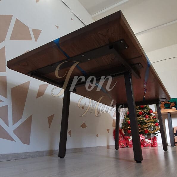 tavolo-in-legno-e-resina-storm12