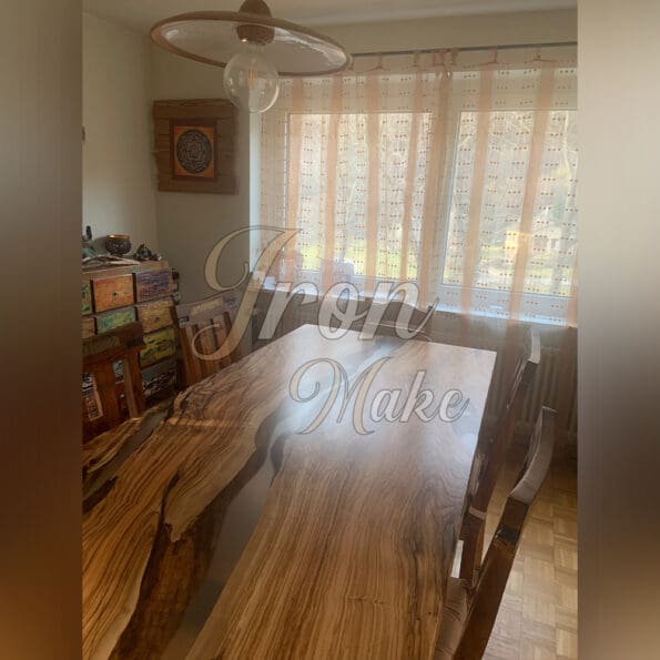 tavolo-in-legno-e-resina-tangle11