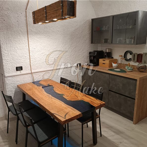 tavolo in legno e resina-arizona1