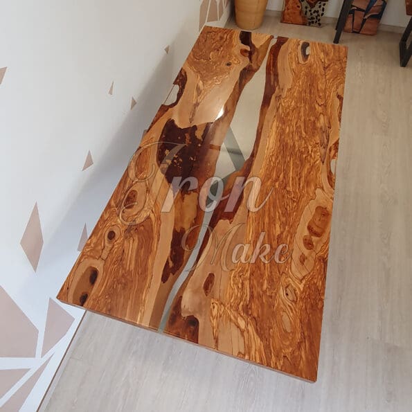 tavolo in legno e resina-shark16