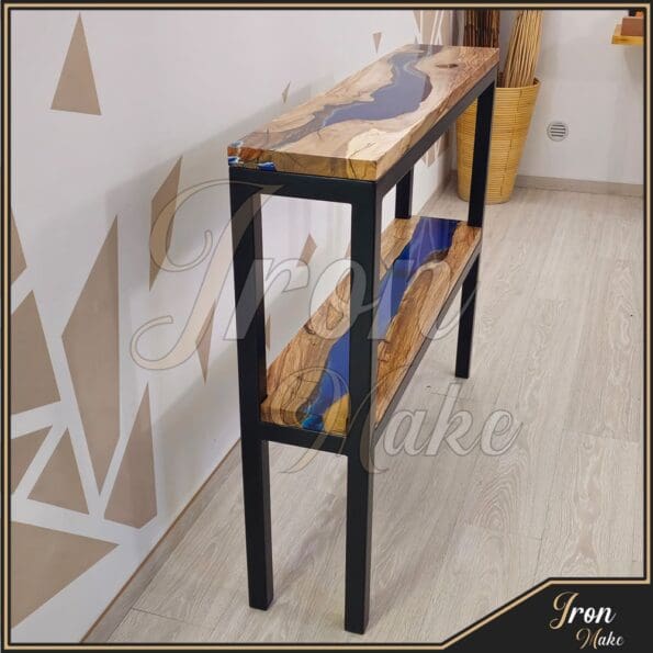 Mobiletto-in-legno-e-resina-Shelves2-Iron Make