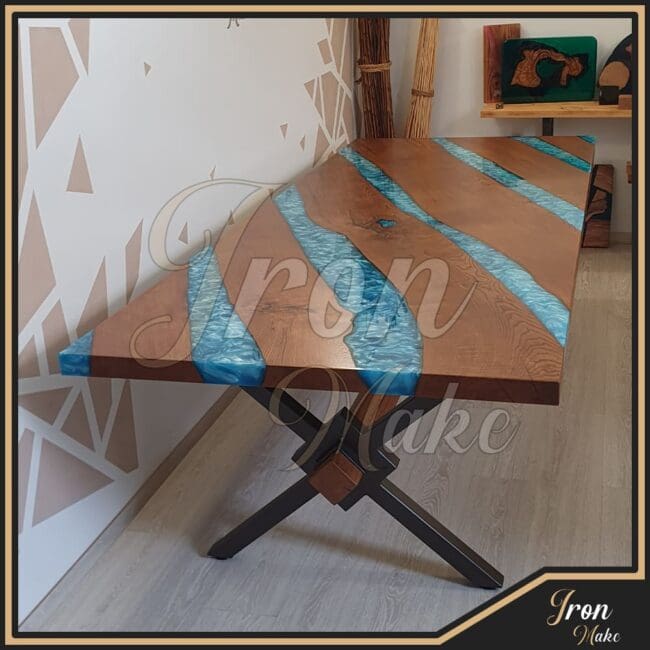 Tavolo-in-legno-e-resina-Carribean1-Iron Make