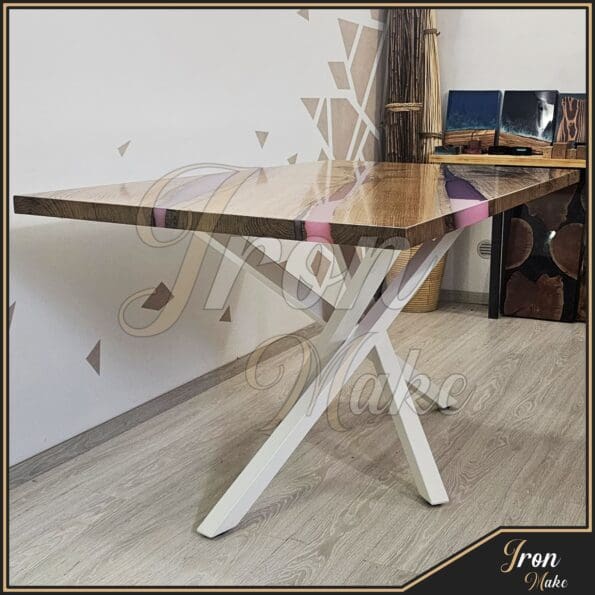 Tavolo-in-legno-e-resina-Lady6-Iron Make