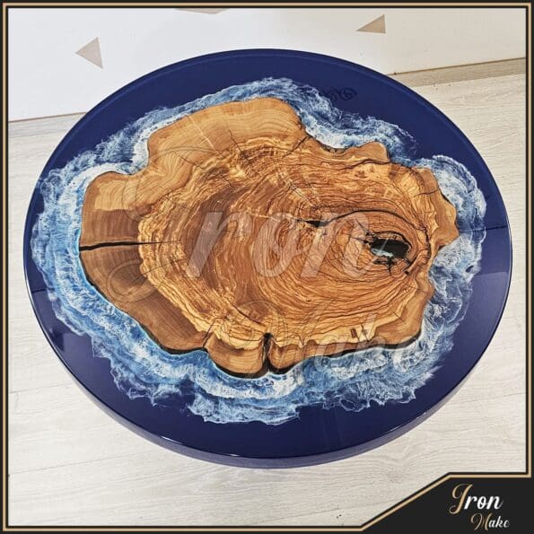 Tavolo-in-legno-e-resina-Rounded4-Iron Make